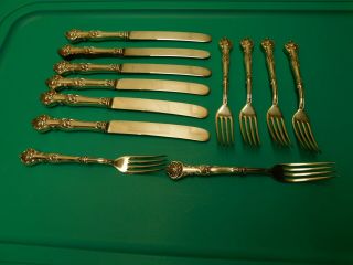 1847 Rogers Bros - Charter Oak Pattern - Silverplate - Set Of 12 Forks & Knives