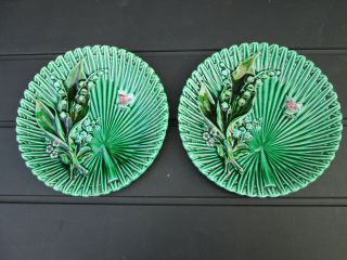 Pair Late 19thc.  Villeroy Boch Schramberg (vbs) 20.  5cm/8” Green Majolica Plates