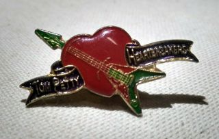 Vintage Tom Petty And The Heartbreakers Guitar Pin Rare Collectable Hard To Find