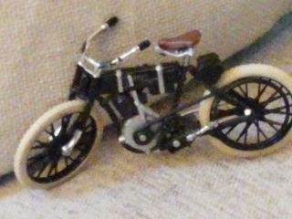 Rare 1:24 1907 Mini Harley Davidson Motorcycle Bike Detailed Model Rubber Tires