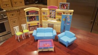 Vintage Mattel 2002 Barbie Kitchen & Living Room Set W/extras