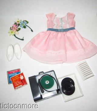 Vintage Ideal Tammy Pepper Dodi Doll Fashion Set 9326 Birthday Party Complete