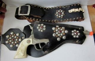 Rare Vintage Cowboy Toy Cap Gun & Fancy Leather Holster