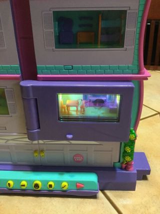 Mattel Pixel Chix Roomie House With Girl Rare Vhtf