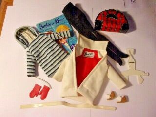 Vintage Mattel Barbie Fashion 975 Winter Holiday Early 1960s Complete