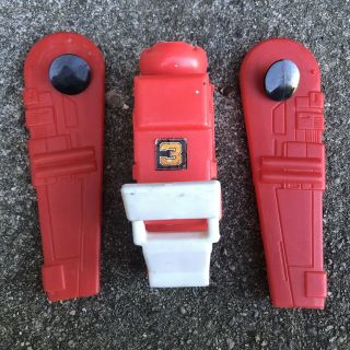 Vtg Rare 1984 Ljn Voltron Giant Commander Parts Claw And Wings Only
