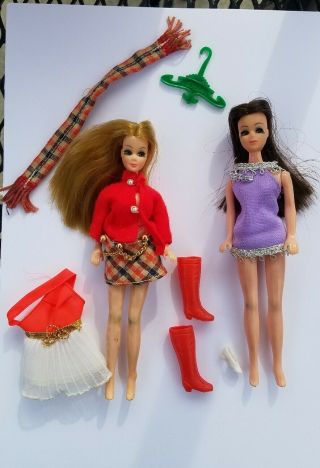 Topper Dawn And Angie Dolls W/ Dresses Vintage 1970 