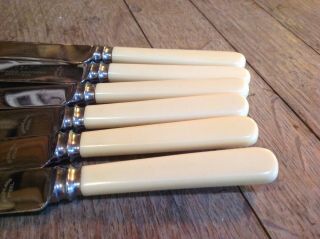 Set of Lockwood Brothers Faux Bone Stainless Butter Knives 20.  5cm/8.  25 