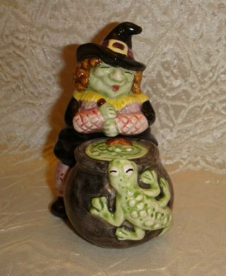Vintage Fitz & Floyd Witch With Caldron Salt And Pepper Shakers Rare