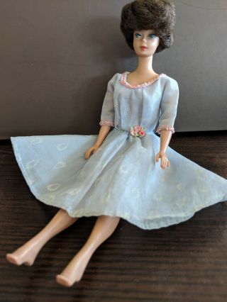 Vintage 1962 Midge Barbie Doll Mattel Brunette Bubble Hair Cut Doo