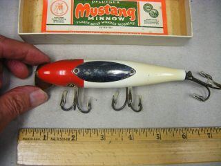 Vintage Pflueger Mustang Minnow Antique Fishing Lure Red Head White Wood w/BOX 2