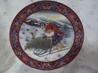 Rare Vintage Gnome/elf Christmas Plate By Suzanne Toftey Norway Plate 4