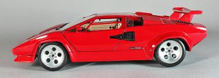 (Very Rare Red) 88 Bburago Lamborghini Countach 5000 - 1:18 Diecast -  - Italy 3