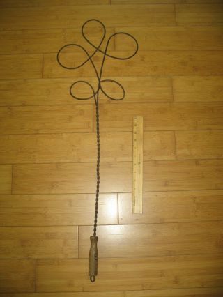 Rug Beater Antique Kitchen Primitive Twisted Wire Five Circle Farmhouse 34 "