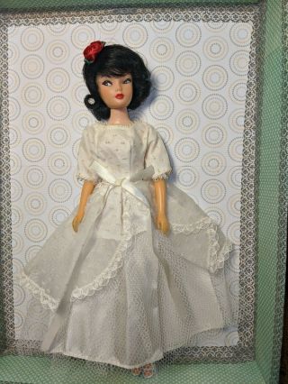Vintage Uneeda Barbie Clone Miss Suzette Doll Gorgeous Minty White Dress/rare