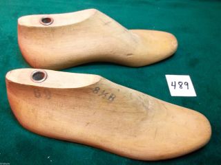 Pair Vintage Maple Wood Size 8 - 1/2 B 69 Shoe Factory Industrial Last Molds 489