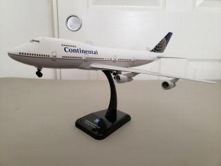 1/200 Hogan Wings Continental Boeing 747 - 200 Extremely Rare.