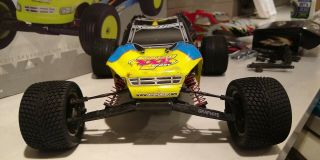 Vintage Team Losi XXX - T Sport RTR,  brushless Race Truck 1/10 TLR.  Rare 2