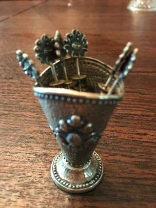 Antique 800 Silver Elegant Toothpick Holder With 6 Silver Toothpicks