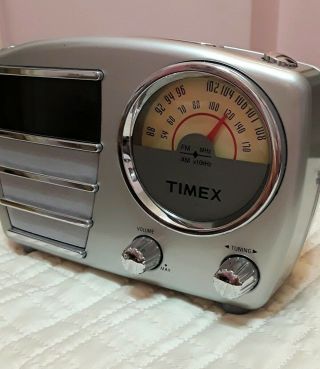 Timex Retro Silver Alarm Clock Am/fm Radio W/ Battery Back - Up Model T247s
