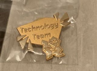 Very Rare London 2012 Olympics Technology Team Pin Badge Gold In Packaging