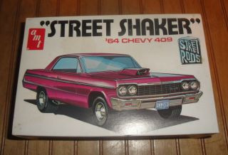 64 Chevy Impala 409 Shaker Street Rod Model Kit Unstarted 1/25 Scale Amt