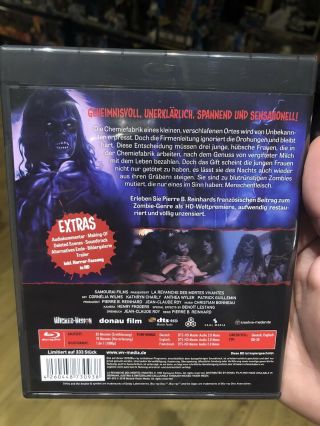 The Revenge Of The Living Dead Girls Blu - Ray Region German Import OOP Rare 2