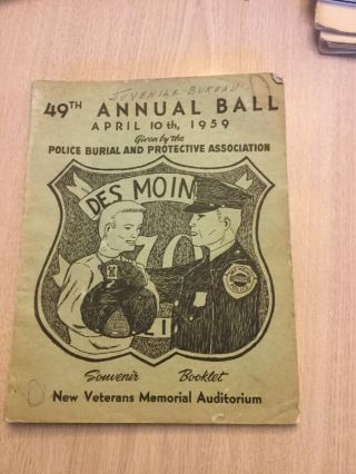 1959 Des Moines Iowa Police Souvenir Booklet Very Rare Law Enforcement Piece