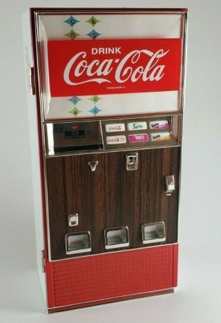 Rare Vintage Coca - Cola Die Cast Metal Vending Machine Musical Bank - 1996