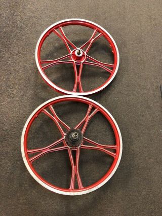 Old School Bmx Lester Red 20 " Aluminum Mag Wheels - Vintage Red Style 9 Rare 1976