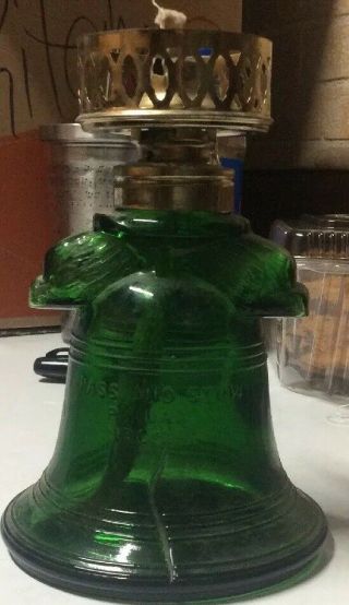 Vintage Liberty Bell Green Glass Oil Lamp Pass And Stow Philadelphia Rare 7”