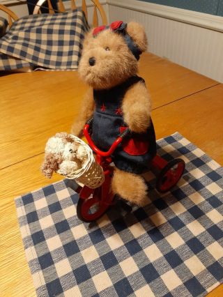 Boyds Bears Suzie Q.  Scootenpedal & Poochkins (tricycle) Qvc Rare