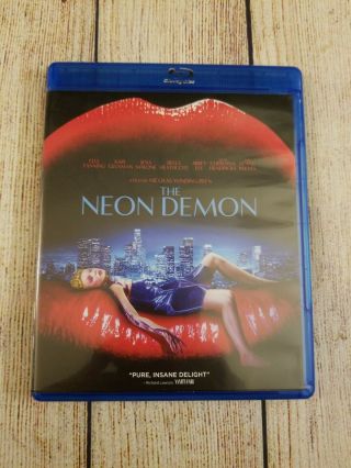 The Neon Demon (blu - Ray,  2016) Rare & Oop.  Horror Thriller Elle Fanning Like