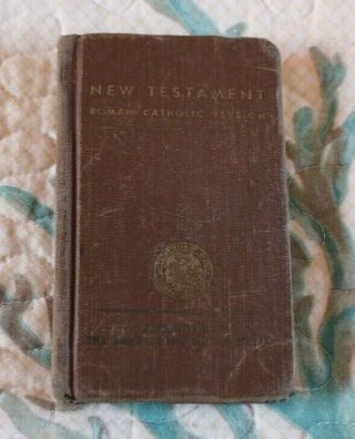 Antique Ww2 Military Pocket Bible Testament Roman Catholic Version U S Army