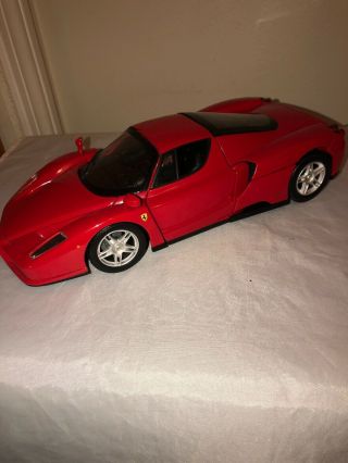Hot Wheels Enzo Ferrari Diecast Model 2002 1:18 Bright Red & Rare