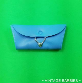 Barbie Doll Fashion Pak Blue Clutch Purse Minty Vintage 1960 