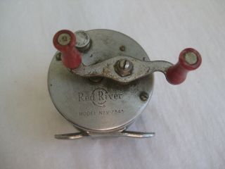 Vintage Red River Model V - 7345 Baitcasting Reel,  Makes The Click Sound