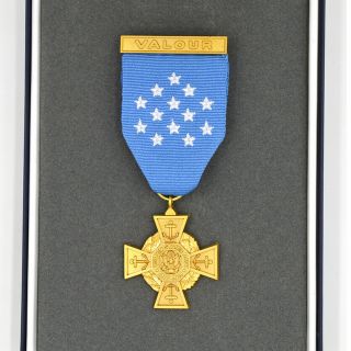 Cased Us Orden Badge Tiffany Cross Order Of Medal Honor Of Navy 1919–1942 Rare