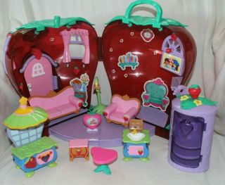 Vintage 2003 Strawberry Shortcake Berry Sweet Home Plastic Toy Play Set Rare