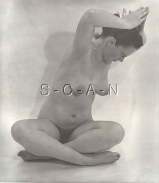 Vintage Large (8 X 9) 1950s - 60s Artistic Nude Rp - Endowed Woman - Crossed Legged