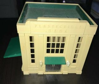 Vintage Rare Plasticville “king” Bank 0700 Tan Walls With Green Roof And Trim.