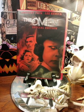 The Omen (1976 Rare Dvd Special Edition) - Antichrist - Demonic Red Case