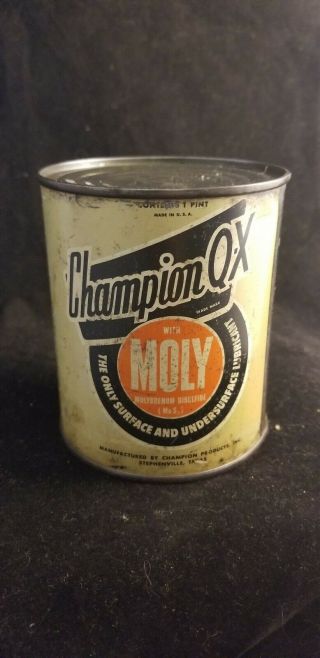 Vintage 1940s Champion Qx Molly Motor Oil Tin Can Gas Service Station Ultra Rare