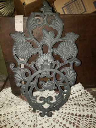 Antique Vintage Cast Iron Door Knocker/ Pot Holder Flowers