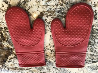 Pampered Chef Silicone Oven Mitt Set Red Non Slip Rare Hard To Find