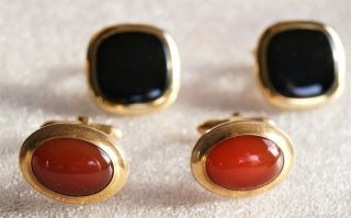 Vintage Gold Toned Cuff Links With 1 - Coral Colored Center And 1 - Black Center
