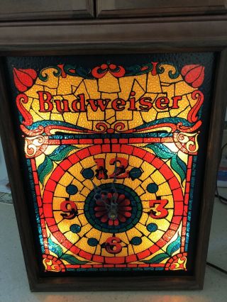 Rare Vintage Budweiser Stained “glass Look” Lighted Sign Mancave Bar Sign Clock