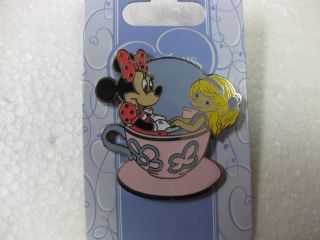 Rare Disney Pin Precious Moments Minnie & Girl Teacup By Walt Disney 2010 Pin154