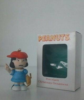 Vintage Peanuts Snoopy Lucy Baseball Ceramic Ornament Willitts Rare