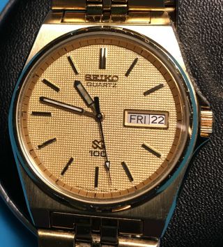 Vintage Seiko Sq 100 6923 - 8010 Gold Watch; Crystal,  In Great Shape.
